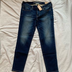 NWT American Eagle Jeggings size 6 long